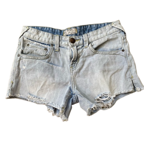 Free People Distressed Jean Shorts - Picture 1 of 2